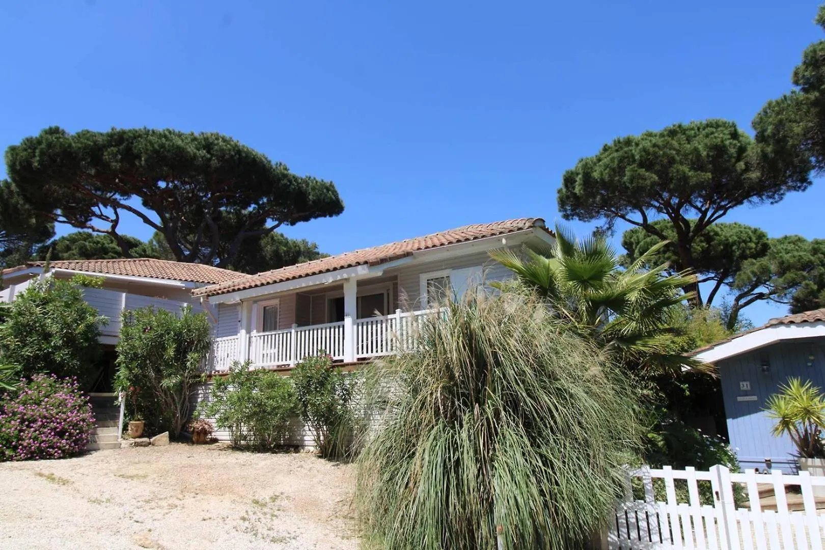 Gasmim41 - Golfe De St-Tropez - Chalet 3 Chambres Climatise Dans Domaine Prive جاسّا